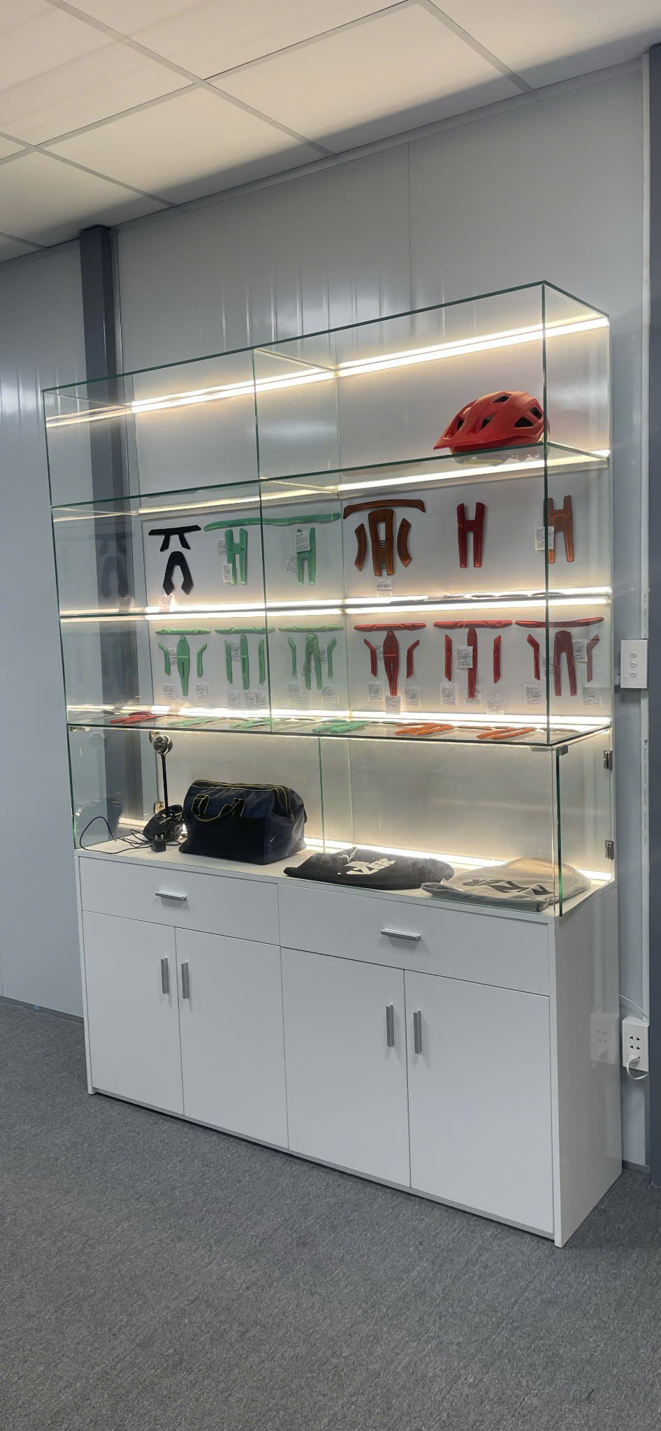 1552971222124014318104